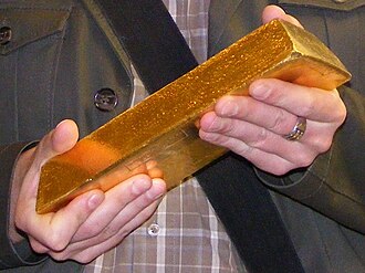 Gold and Copper Prices Surge Despite Challenges, Offering Investment Opportunities
