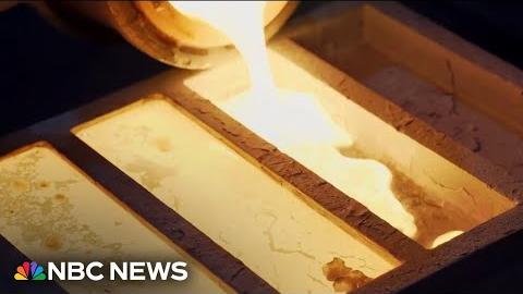 Gold Price Outlook: Experts Predict Stabilization Amid Economic Uncertainty
